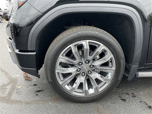 Used 2024 GMC Sierra 1500 Denali w/ Denali Reserve Package image 8