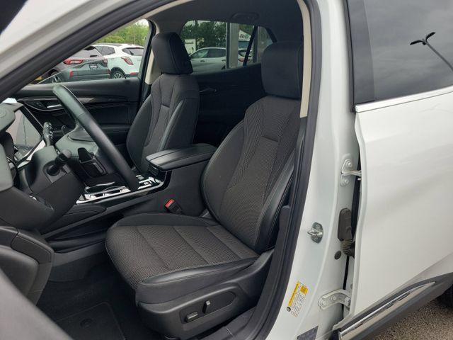 Used 2022 Buick Envision Preferred FWD image 16