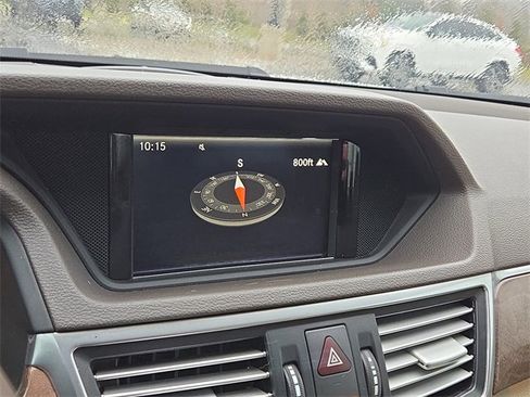 Used 2013 Mercedes-Benz E 350 Sedan image 15