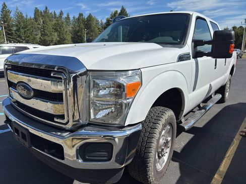 Used 2016 Ford F250 XLT AWD/4WD image 1