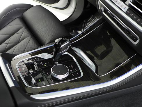 Certified 2023 BMW X5 xDrive45e w/ Climate Comfort Package image 15