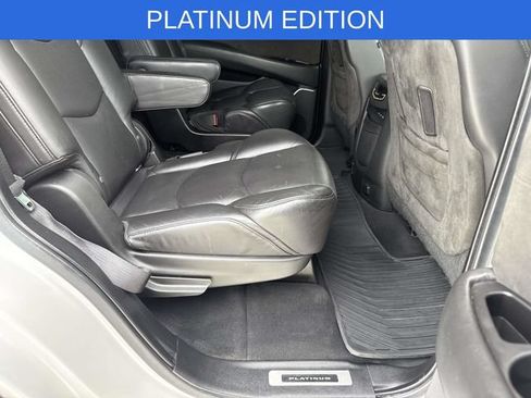 Used 2020 Cadillac Escalade Platinum AWD/4WD image 57
