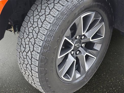 Used 2021 Chevrolet Tahoe Z71 w/ Max Trailering Package image 37