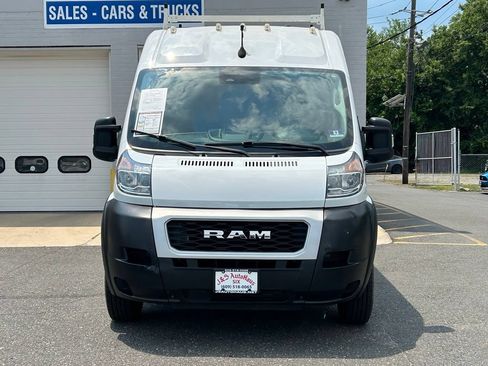 Used 2022 RAM ProMaster 2500 FWD image 2