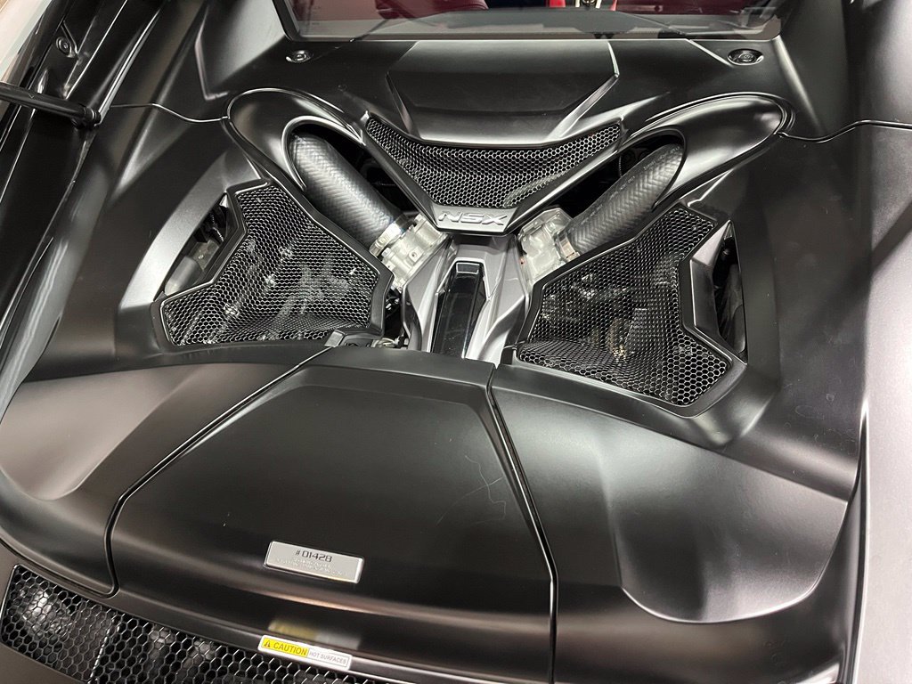 Used 2017 Acura NSX AWD/4WD image 17