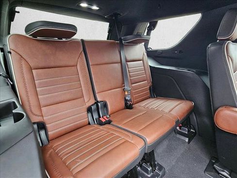 Used 2023 GMC Yukon Denali Ultimate image 19