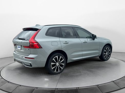 New 2025 Volvo XC60 B5 Plus w/ Protection Package Premier image 7