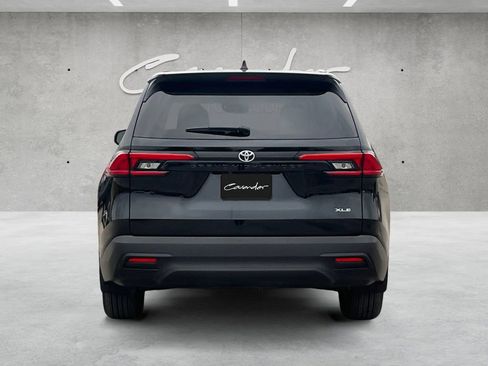 Used 2024 Toyota Grand Highlander XLE image 15