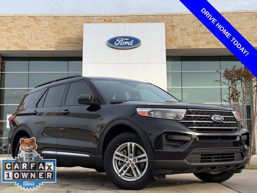 Used 2023 Ford Explorer XLT AWD/4WD image 1