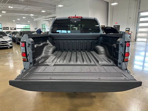 Used 2024 Nissan Frontier PRO-4X w/ Off-Road Protection Package AWD/4WD image 42