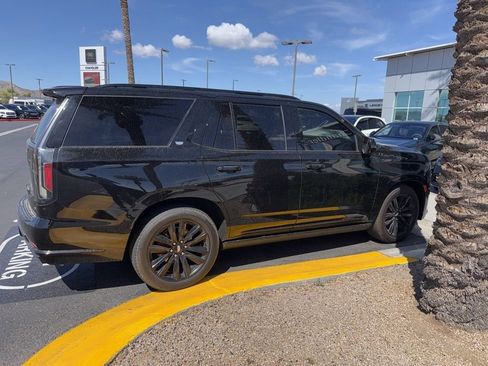 Used 2021 Cadillac Escalade Sport w/ Driver Assist Tech Package image 4