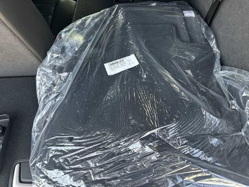 New 2025 Cadillac XT6 Premium Luxury image 26