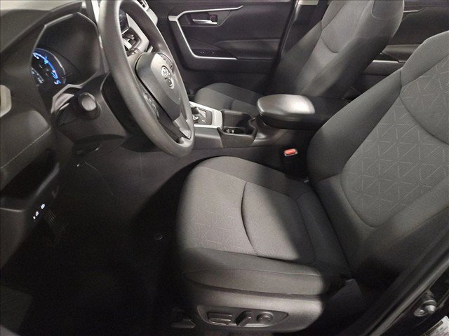 Used 2024 Toyota RAV4 XLE AWD/4WD image 15