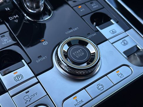 New 2026 Bentley Flying Spur Plug-In Hybrid AWD/4WD image 25