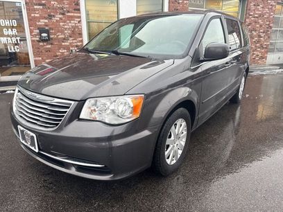Used 2015 Chrysler Town & Country LX