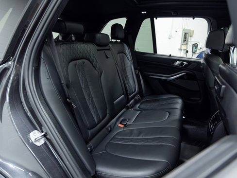 Used 2020 BMW X5 xDrive50i image 24