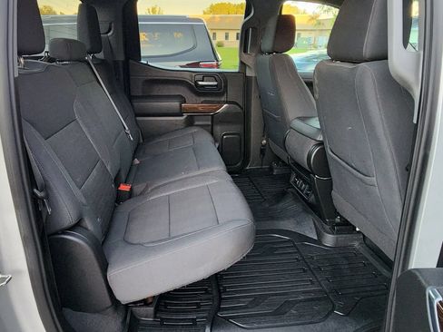 Used 2021 GMC Sierra 1500 SLE AWD/4WD image 19