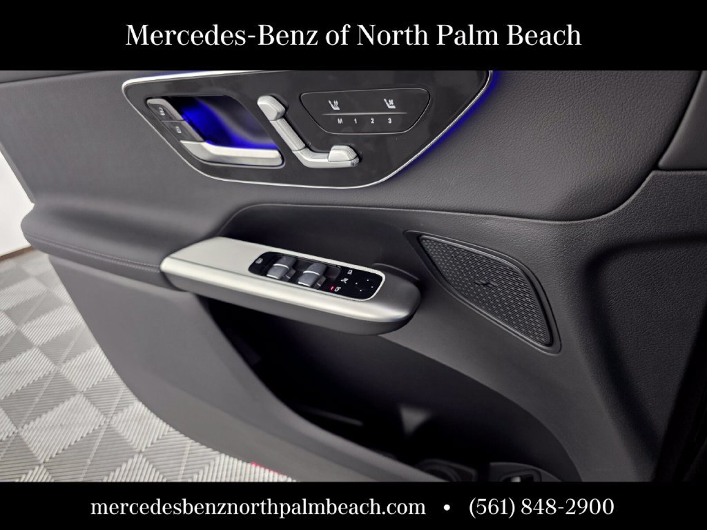 New 2026 Mercedes-Benz GLC 300 image 18