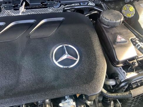 Used 2026 Mercedes-Benz GLB 250 4MATIC image 29