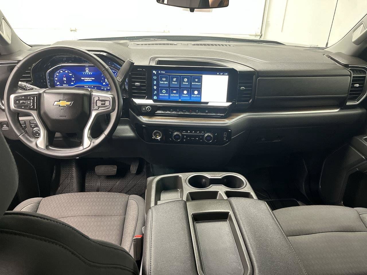 Certified 2023 Chevrolet Silverado 1500 LT AWD/4WD image 4