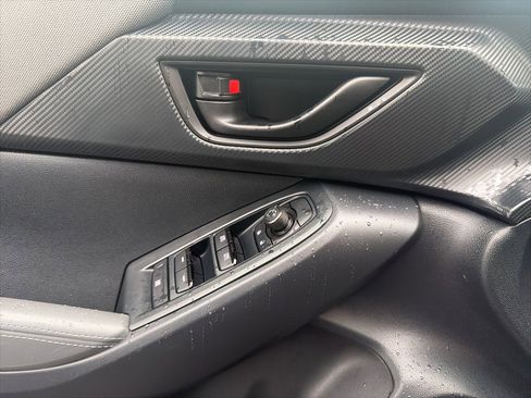 Used 2025 Subaru Crosstrek 2.0i Premium w/ Crosstrek Mirror Package image 12