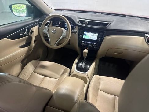 Used 2015 Nissan Rogue SL FWD image 24
