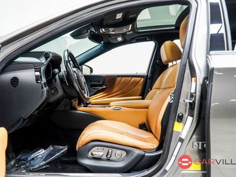 Used 2022 Lexus LS 500 AWD image 36