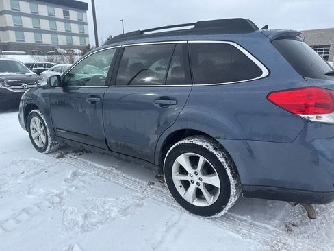 Used 2013 Subaru Outback 2.5i Limited w/ Moonroof Pkg image 25
