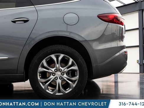 Used 2021 Buick Enclave Avenir w/ Avenir Technology Package AWD/4WD image 33