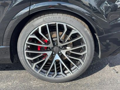 New 2026 Audi SQ8 Prestige
