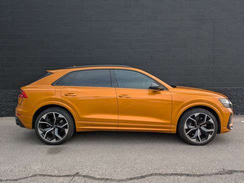Certified 2024 Audi RS Q8 AWD/4WD image 5