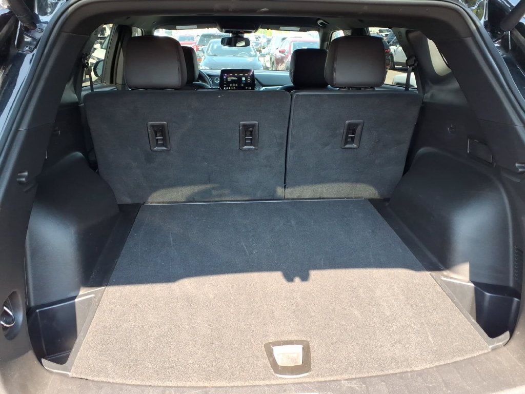 Used 2025 Chevrolet Blazer RS FWD image 19