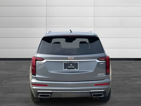 Certified 2022 Cadillac XT6 Premium Luxury w/ Technology Package image 4