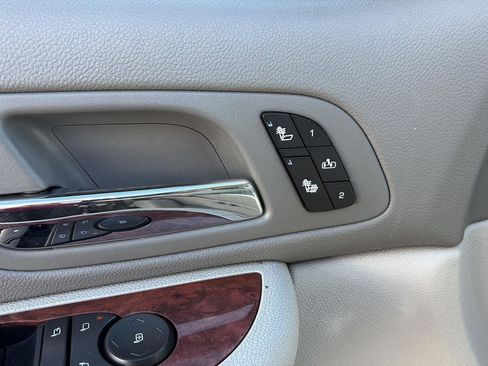 Used 2009 GMC Sierra 1500 SLT w/ SLT Convenience Package image 14