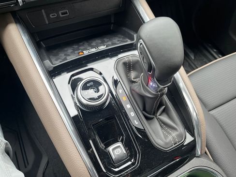 New 2026 GMC Canyon Denali image 25