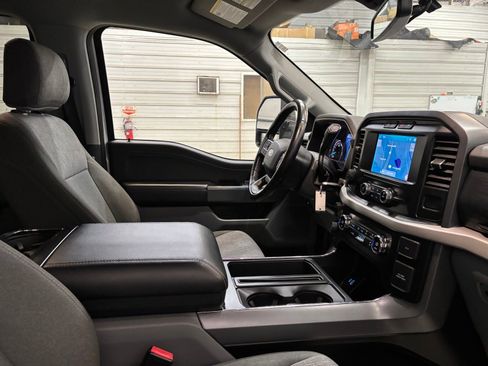 Used 2021 Ford F150 XLT w/ Equipment Group 301A Mid AWD/4WD image 27