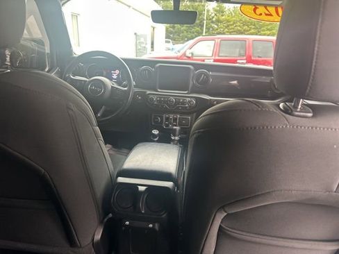 Used 2023 Jeep Wrangler Sport image 25
