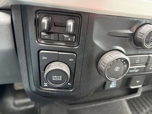 Used 2024 Ford F350 XLT AWD/4WD image 28