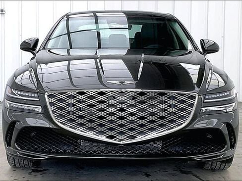 New 2026 Genesis G80 2.5T Advanced image 3