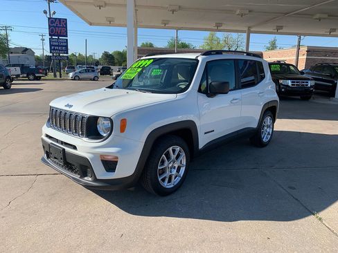 Used 2020 Jeep Renegade Sport w/ Sport Appearance Group FWD image 5