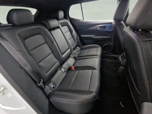 New 2026 Chevrolet Equinox EV LT image 26