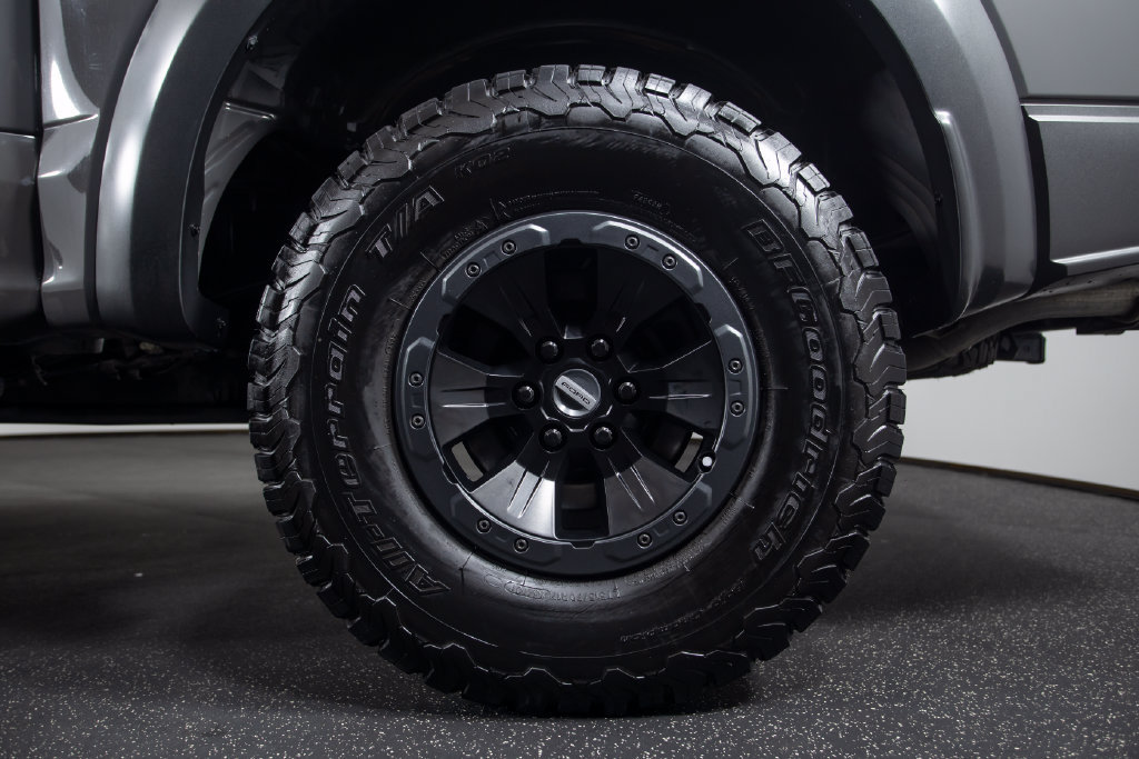 Used 2018 Ford F150 Raptor w/ Equipment Group 802A Luxury AWD/4WD image 9