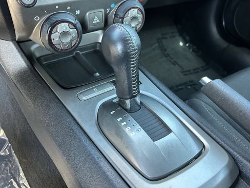 Used 2013 Chevrolet Camaro LT image 24