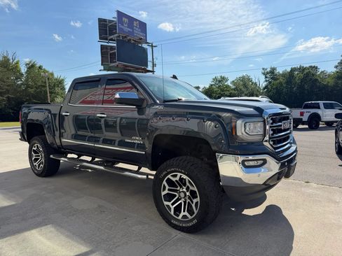 Used 2017 GMC Sierra 1500 SLT w/ SLT Premium Package AWD/4WD image 31