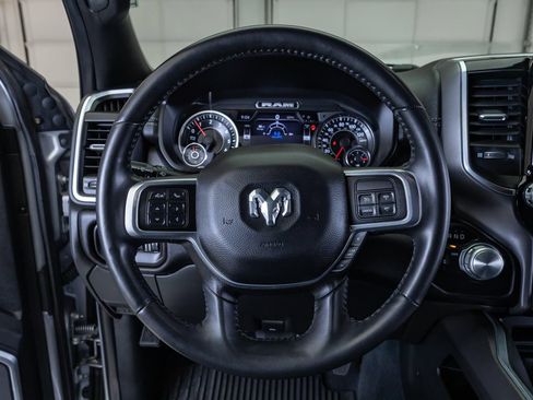Used 2022 RAM 2500 Laramie AWD/4WD image 16