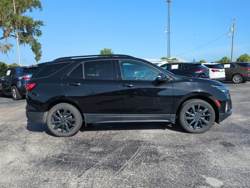 Used 2023 Chevrolet Equinox RS w/ RS Leather Package FWD image 3