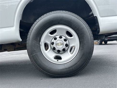 Certified 2023 Chevrolet Express 2500 w/ Driver Convenience Package image 27