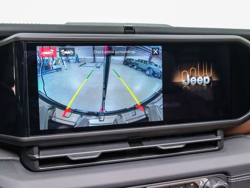 Used 2024 Jeep Wrangler Unlimited Rubicon 392 image 68