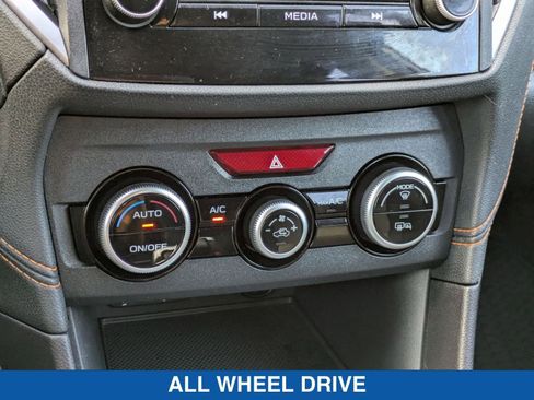 Certified 2022 Subaru Crosstrek 2.0i Premium w/ Moonroof Package image 24