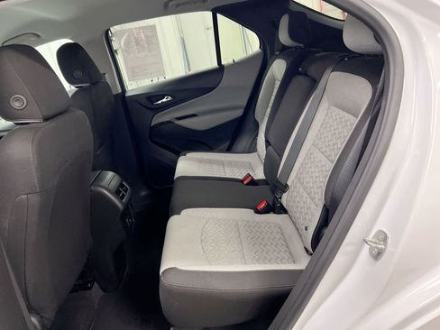 Used 2024 Chevrolet Equinox LS w/ LS Convenience Package image 22